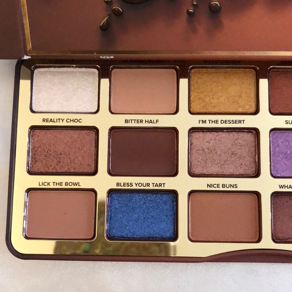Too Faced Better Than Chocolate Cocoa-Infused 18 Pan Eyeshadow Palette 19.8g NIB - Picture 12 of 15